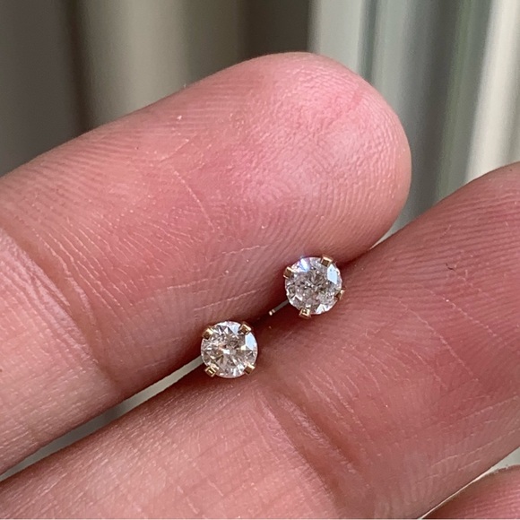 14k Yellow Gold Solitaire Diamond Earrings - New - 0.25ctw